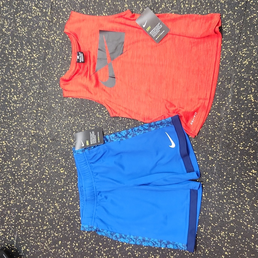 Nike shorts and shirt dri fit